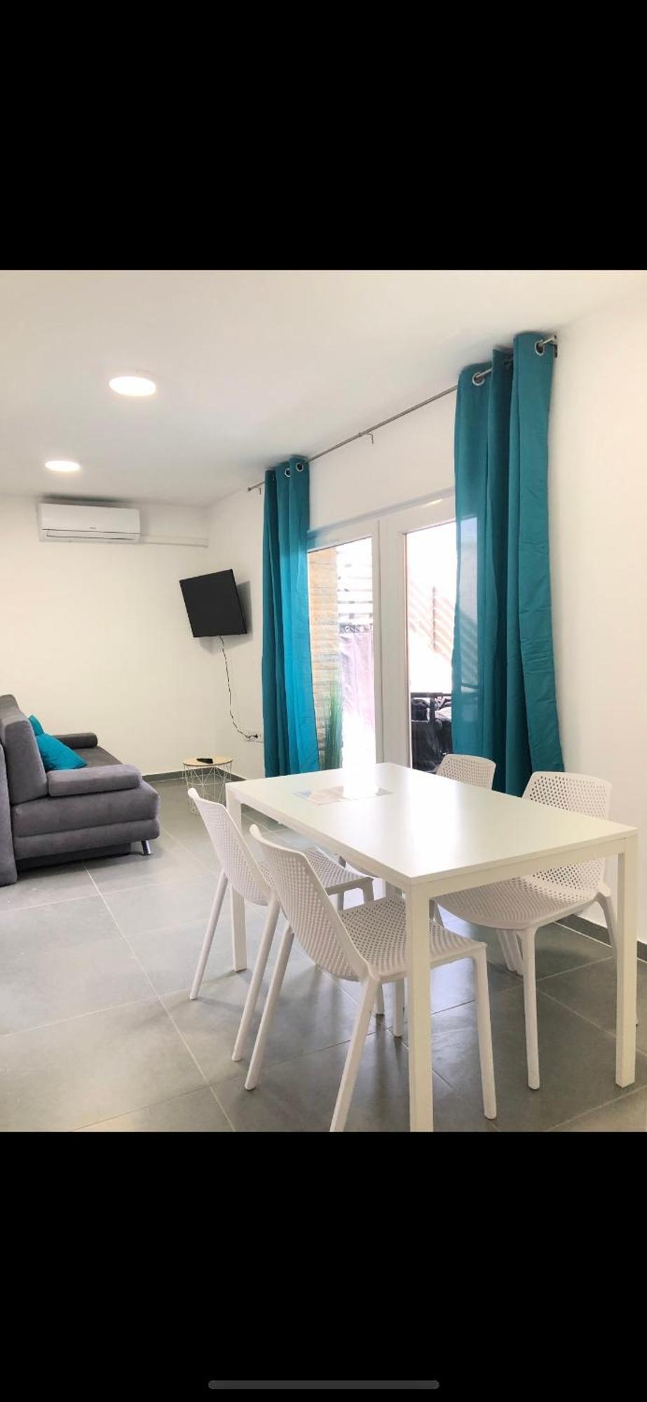 Vip Deluxe Apartment Arian Novalja Eksteriør bilde