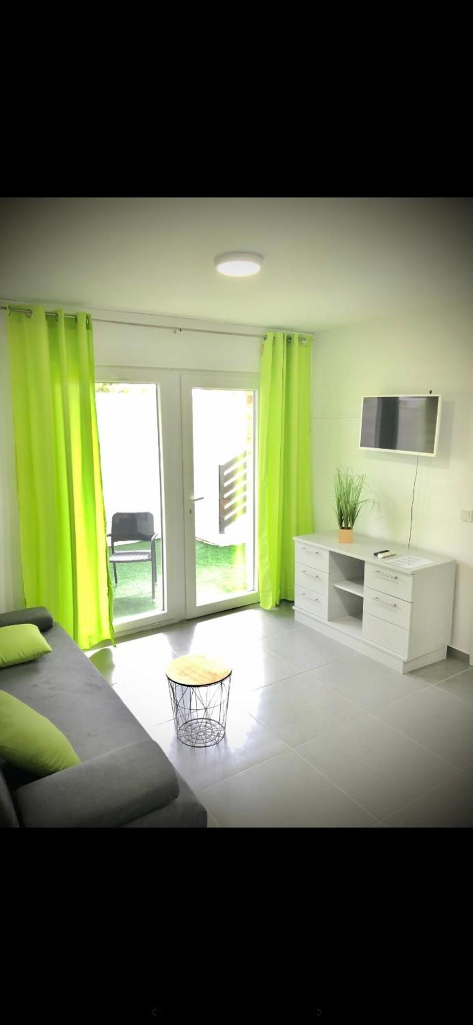 Vip Deluxe Apartment Arian Novalja Eksteriør bilde